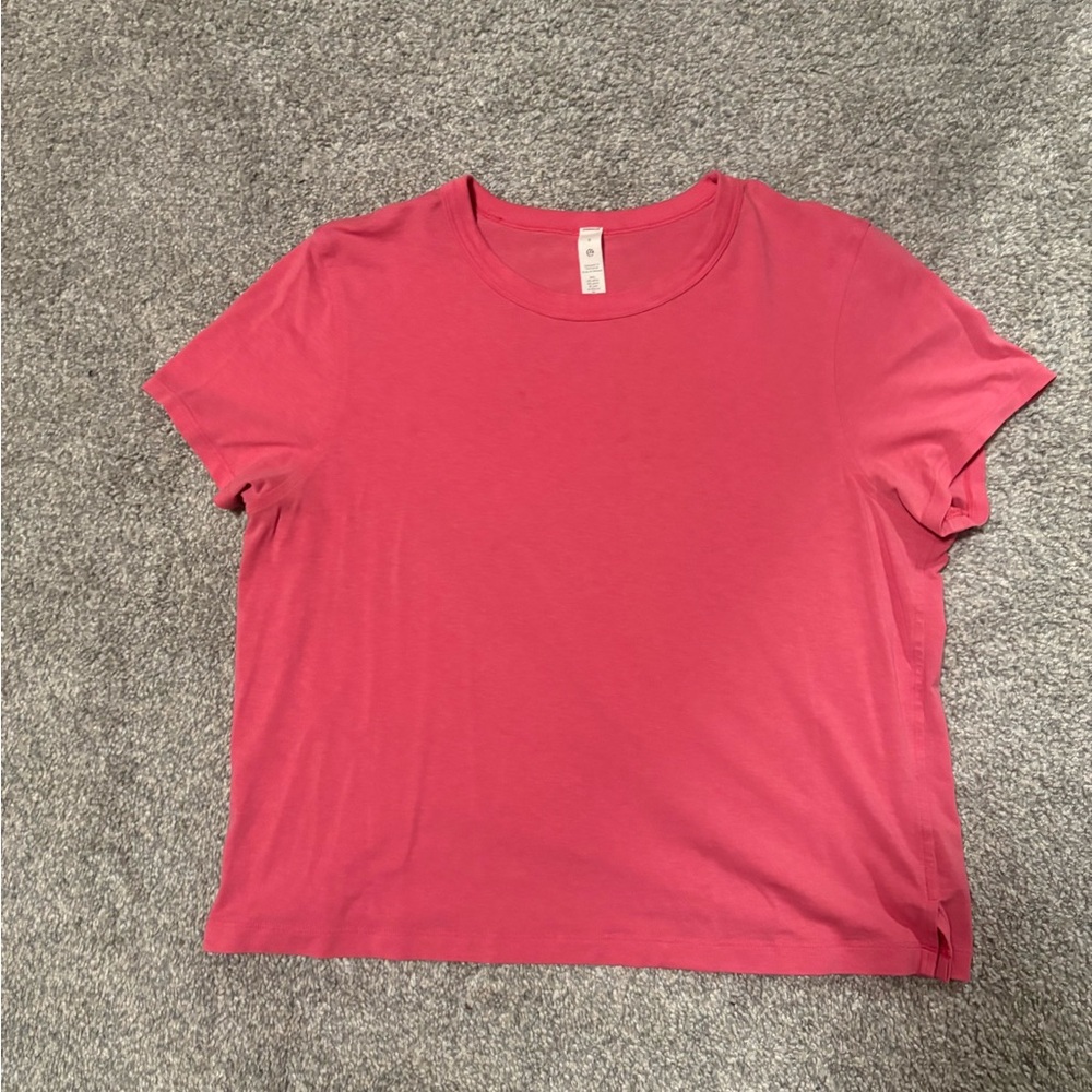 Lululemon Pink T-Shirt